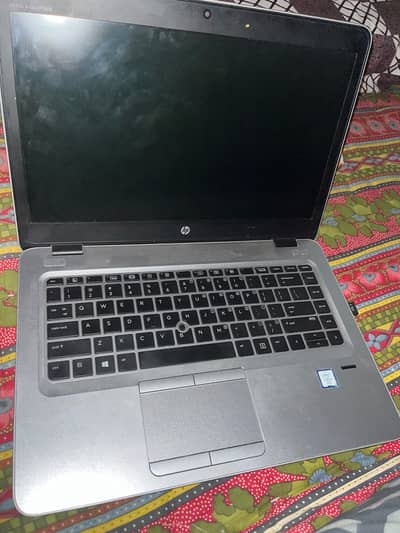 hp elitebook 840g3 i5 6gen