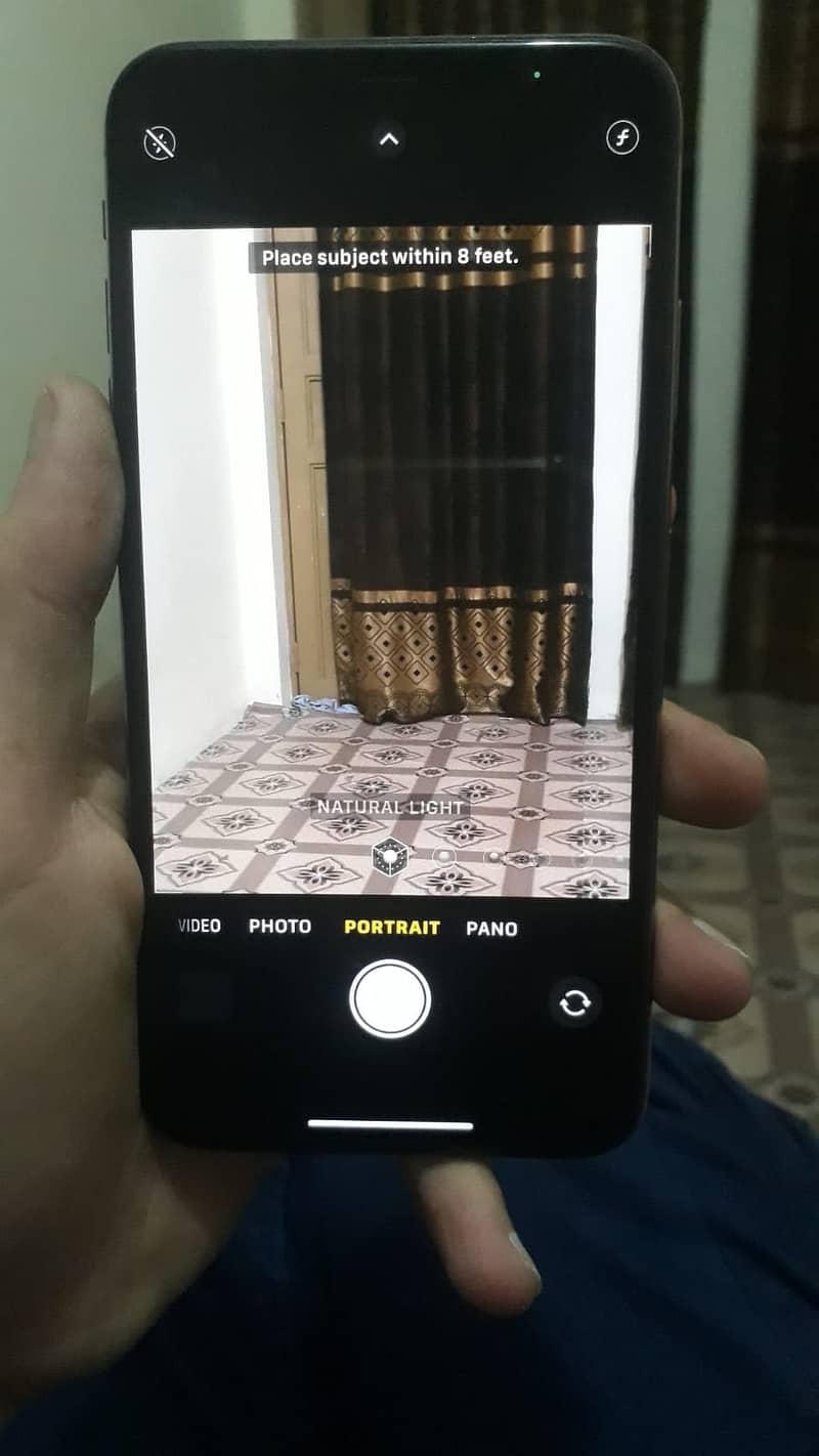 Apple iPhone XS Max 3