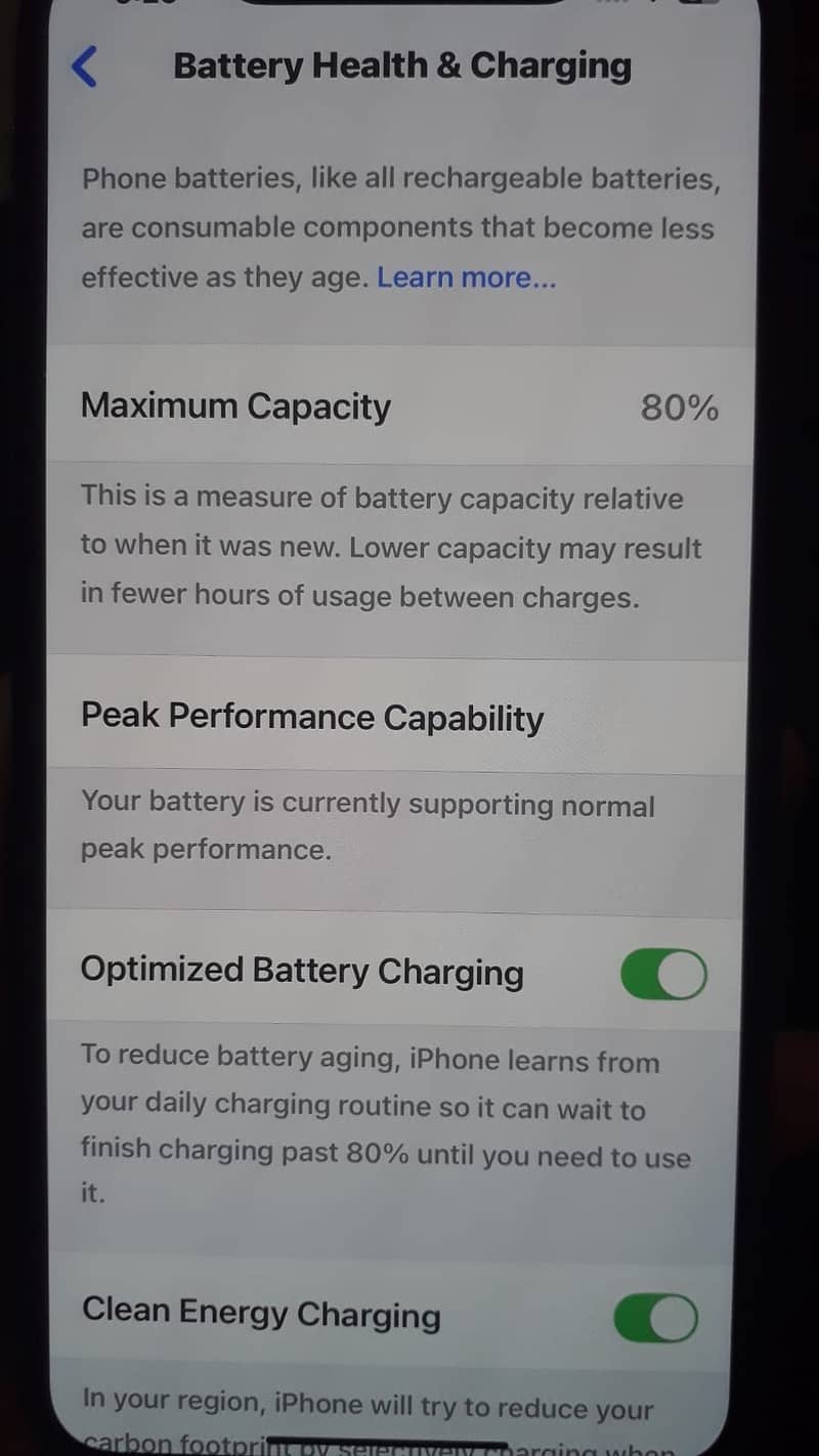 Apple iPhone XS Max 4