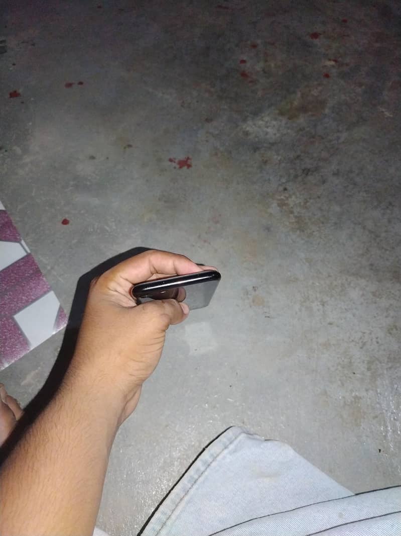 Apple iPhone 7 2