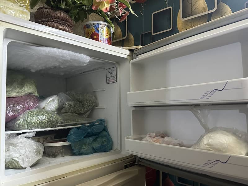 dawlance refrigerator 1