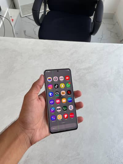 Samsung Mobile S21