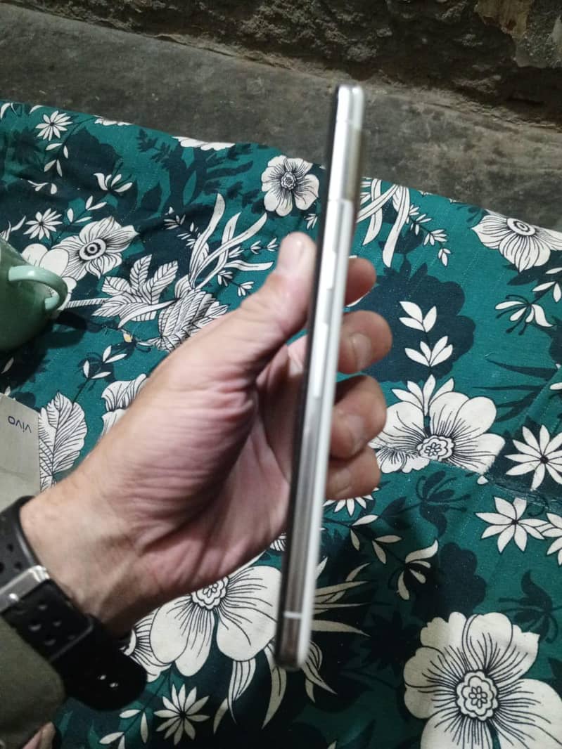 Google Pixel 7 Pro 4