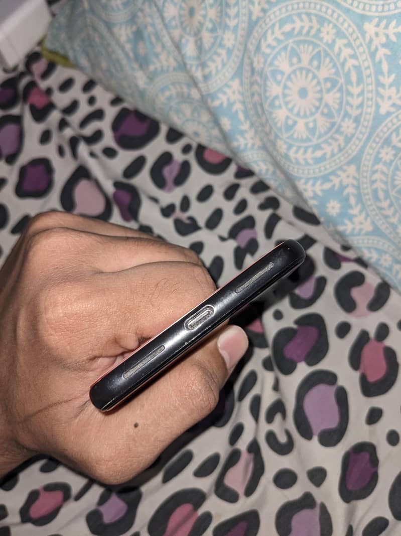 Google Pixel 4 XL 3