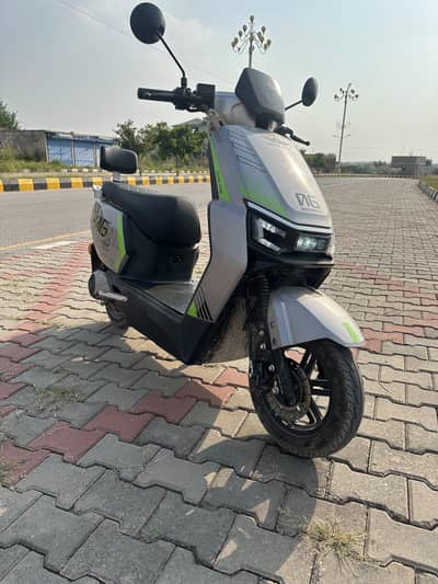 Electric scooty for sale