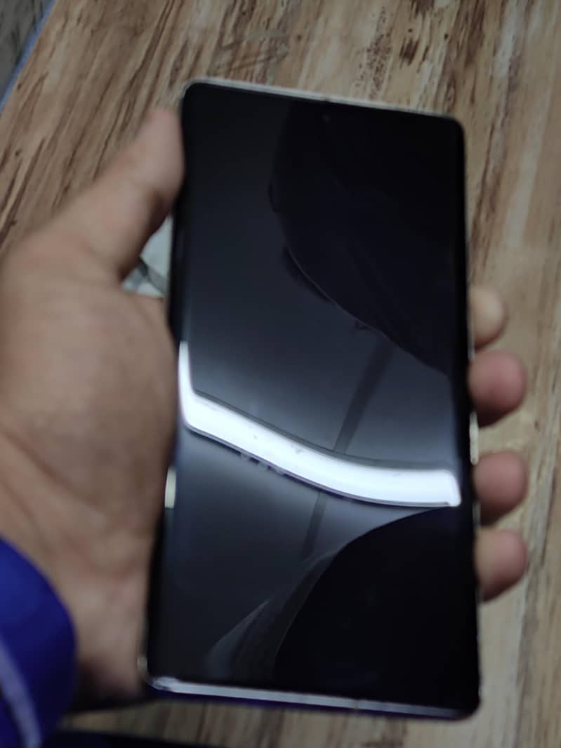 Google Pixel 7 Pro 6