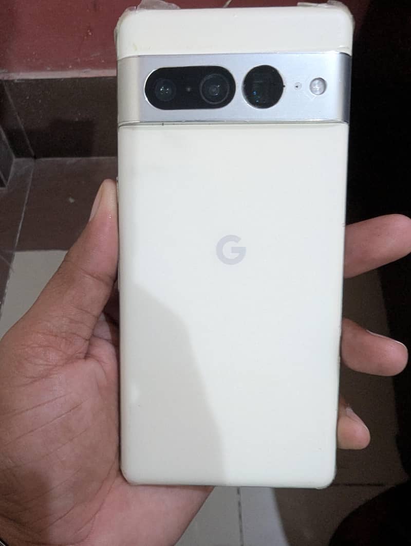 Google Pixel 7 Pro 6