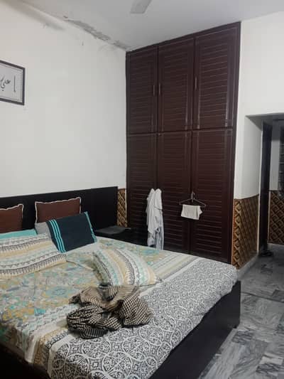 Ground floor for rent