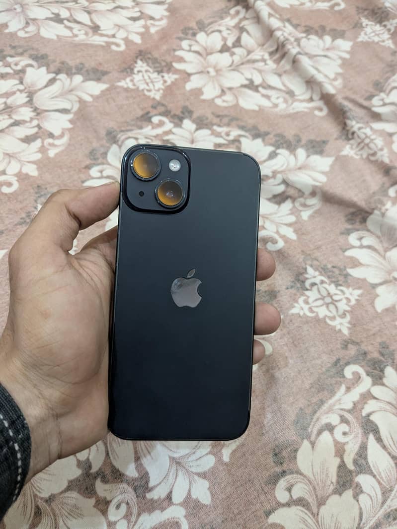 Apple iPhone 14 3