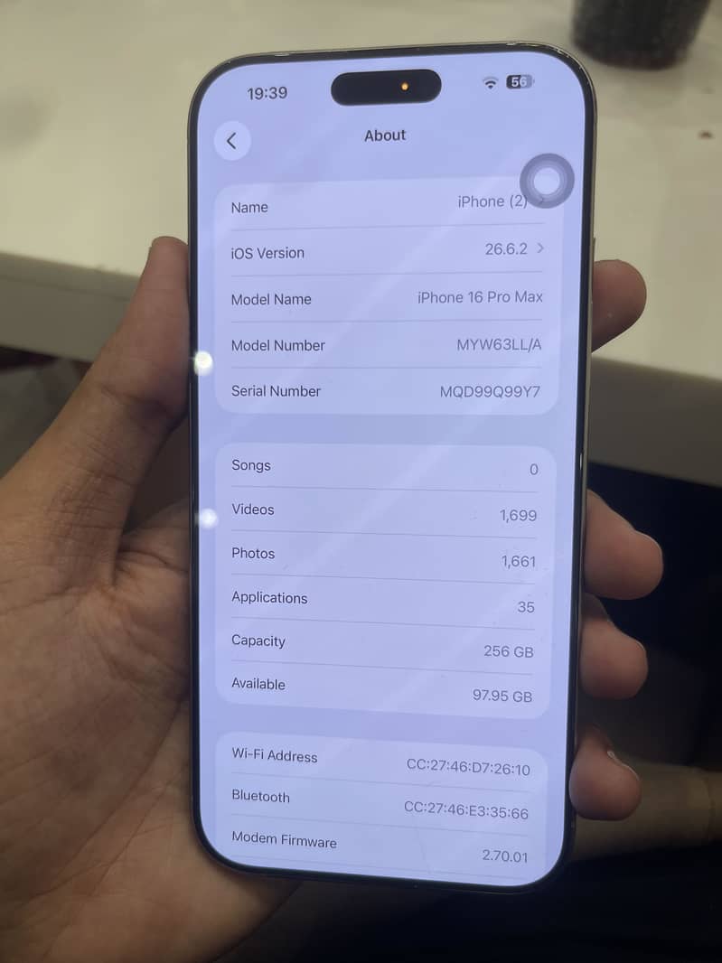 Apple iPhone 16 Pro Max 7