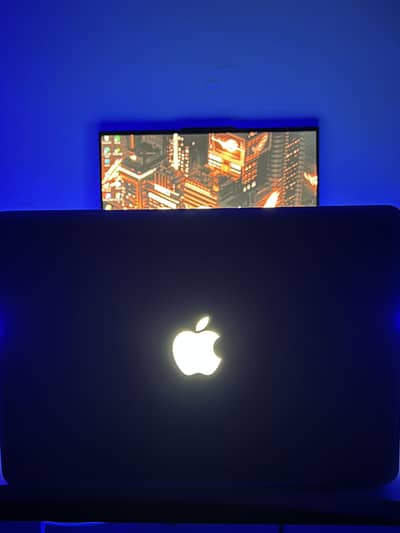 Macbook pro 2012 480gb SSD 8GB RAM