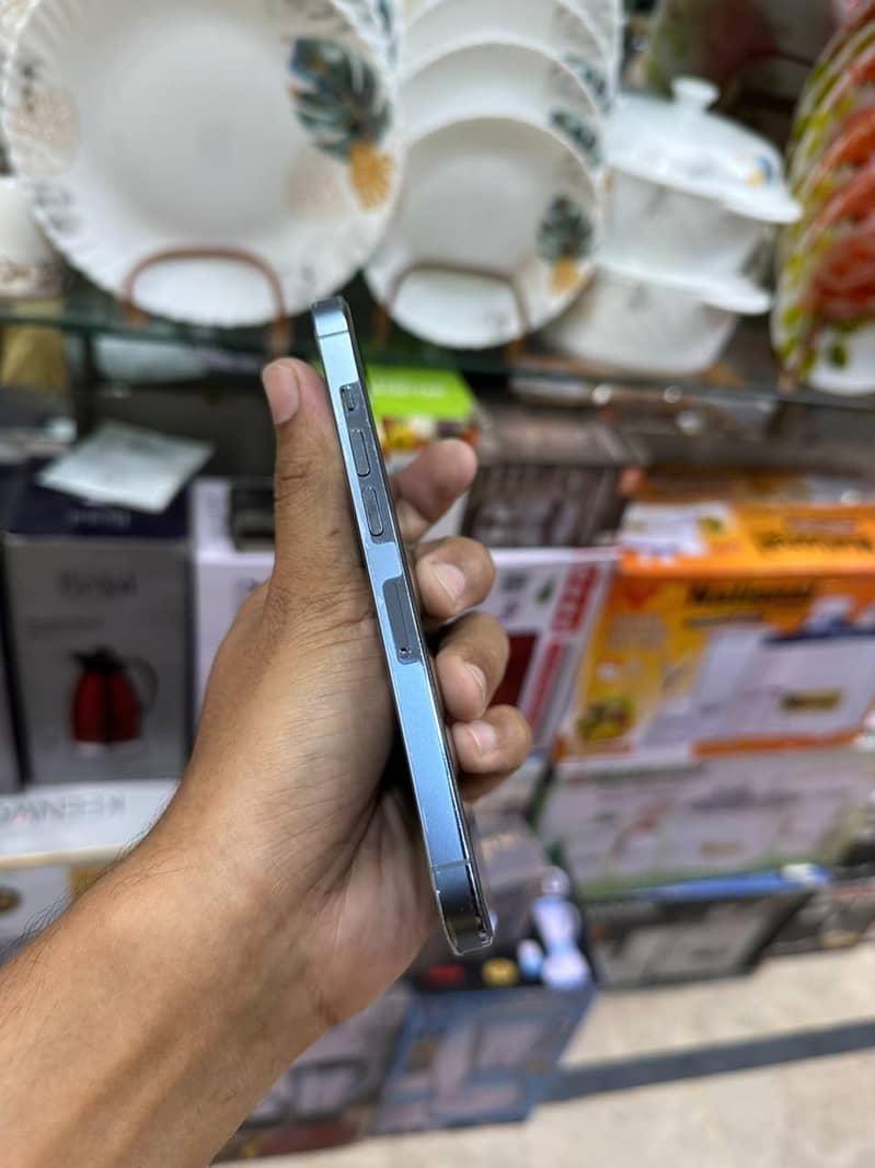 iphone 13 pro 3