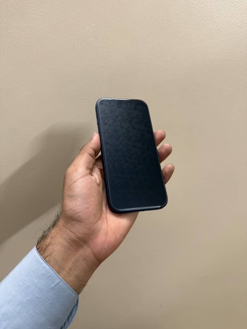 Apple iPhone 17 Pro 2
