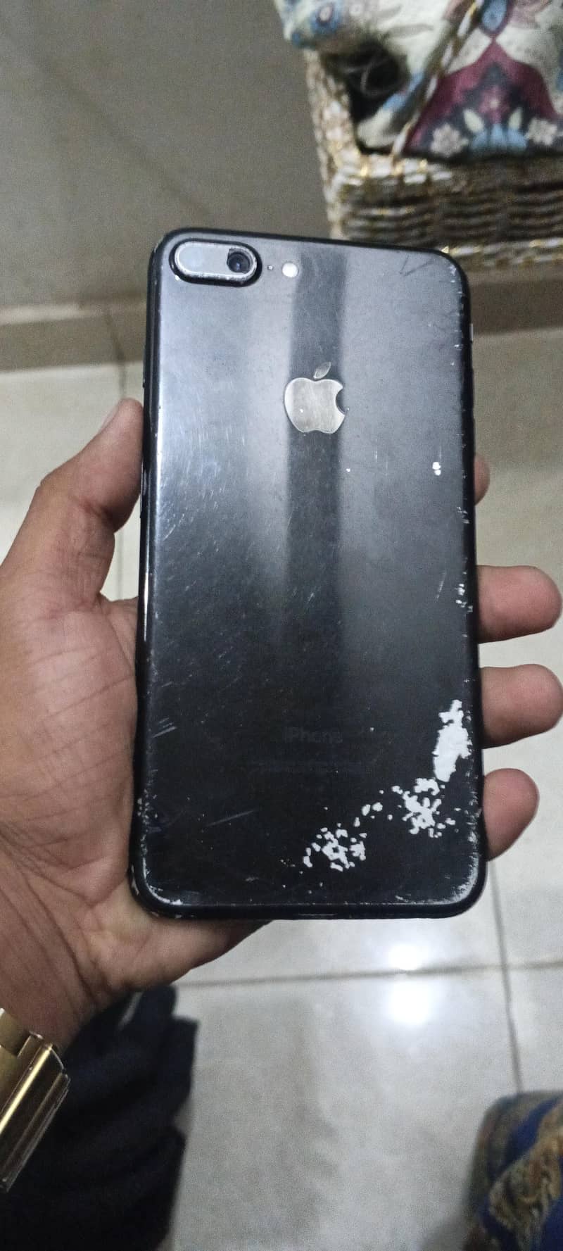 Apple iPhone 7 Plus 1