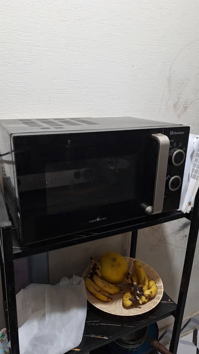Microwave  Oven 23 Liter 900watt