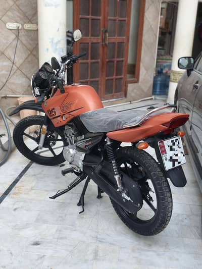 Yamaha ybr g