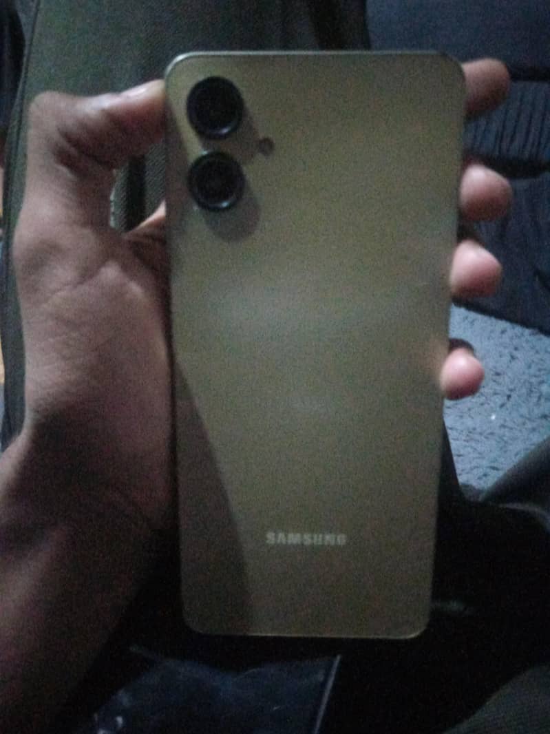 Samsung Mobile A06 0