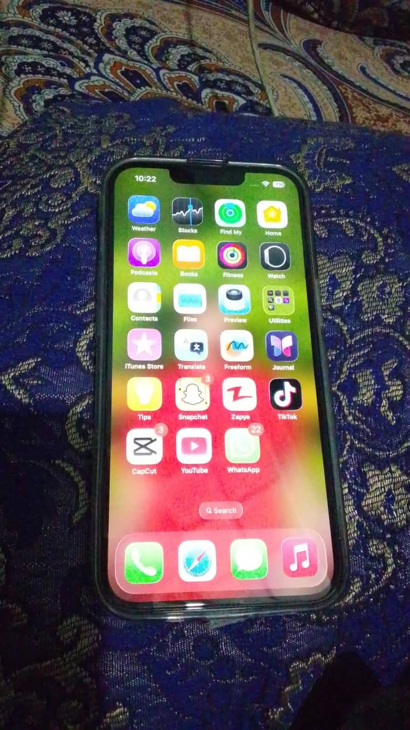 Apple iPhone 13 JV 0