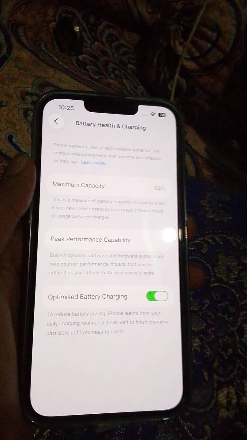 Apple iPhone 13 JV 3