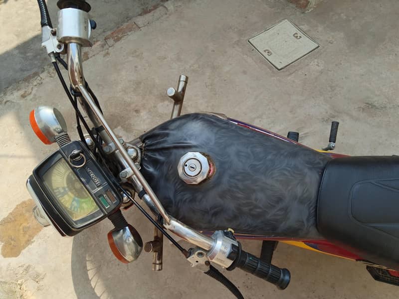Honda CD 2004 10