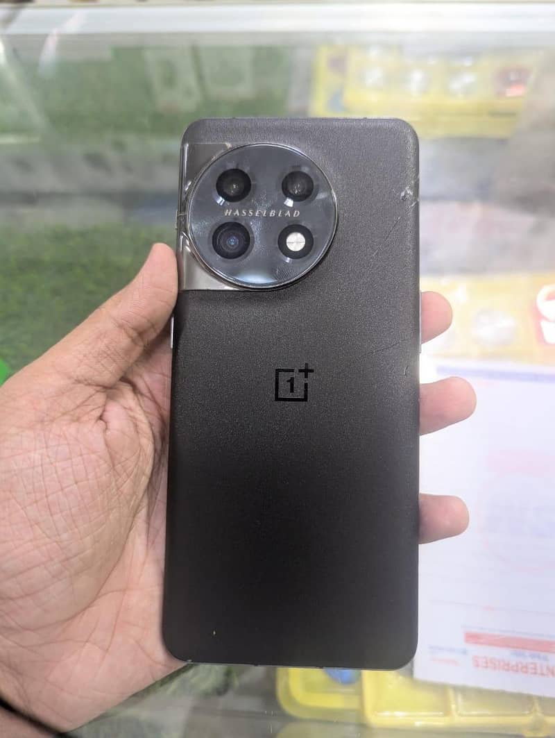 One Plus 11 1