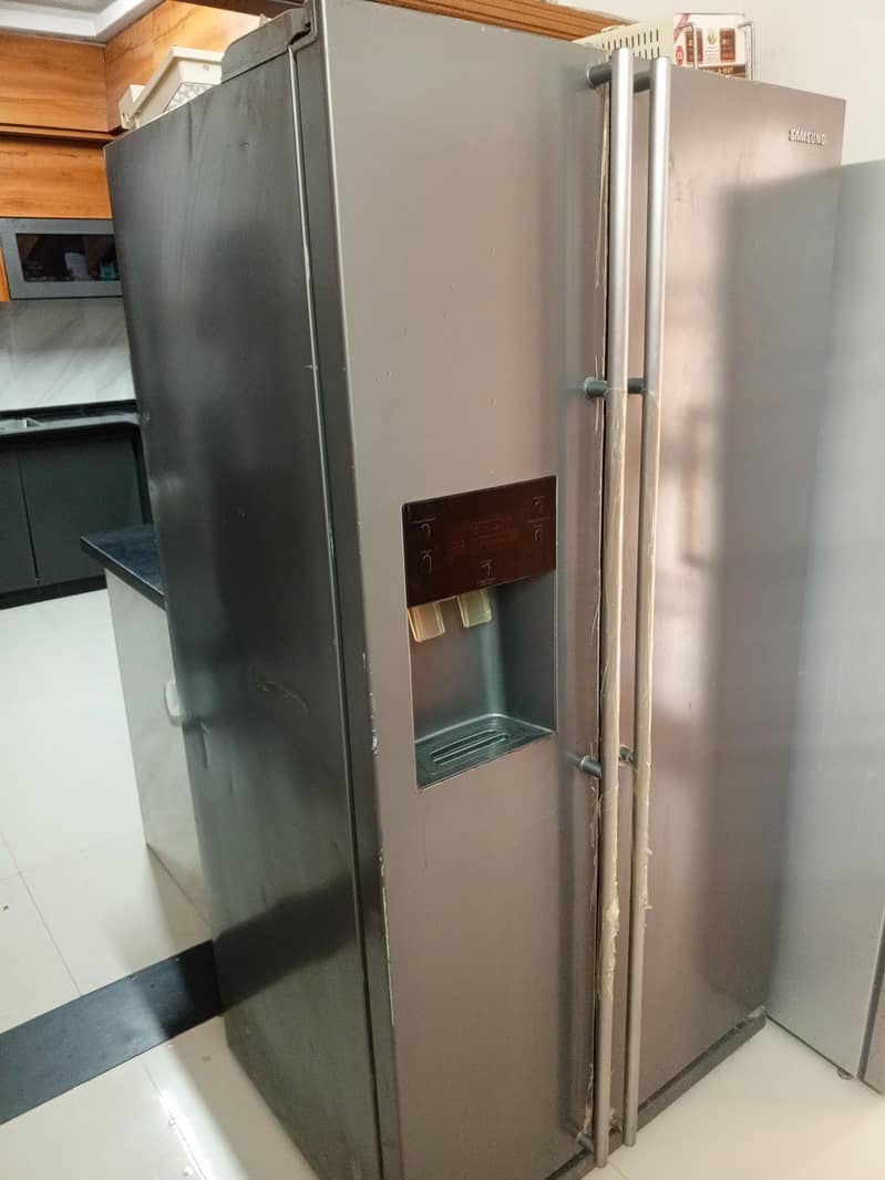 Freezer/Fridge 1