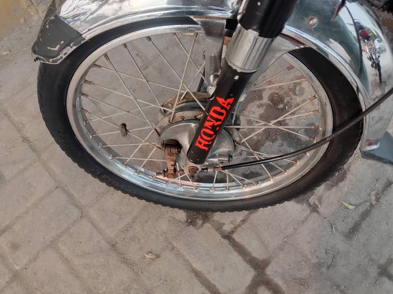 Honda 4