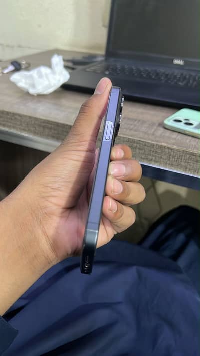 Apple iPhone 15 Pro