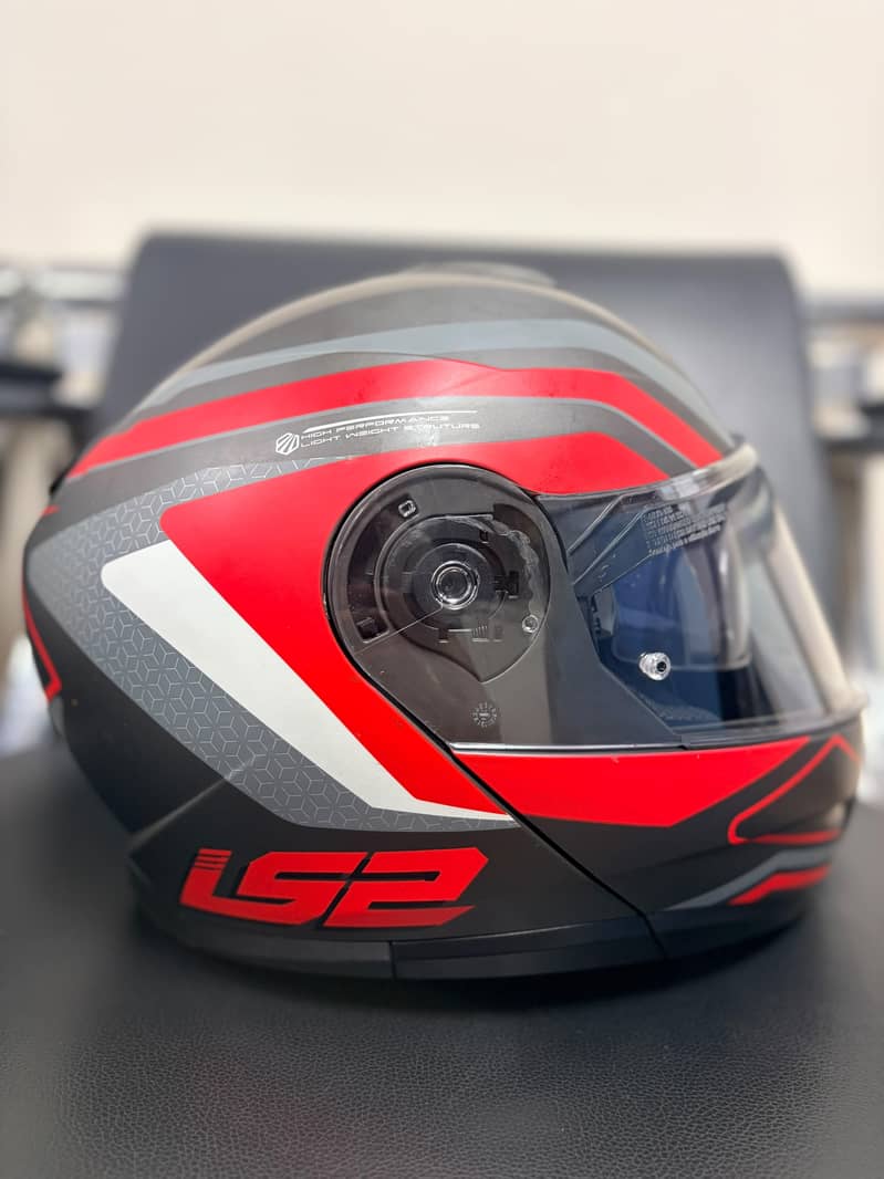 LS2 FF908 Strobe II Modular Helmet (Medium) 0