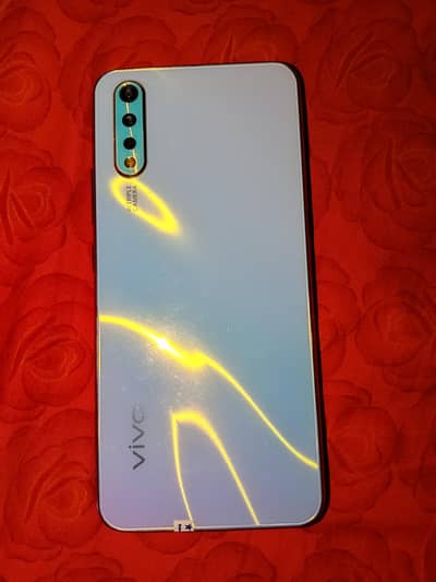 Vivo S1