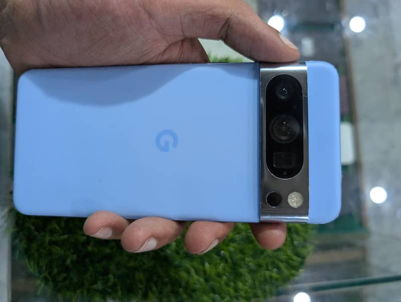 Google Pixel 8 Pro 0