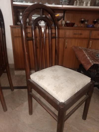 8 Seater Wooden Dinning Table set With Chairs-dark brown-nice conditi
