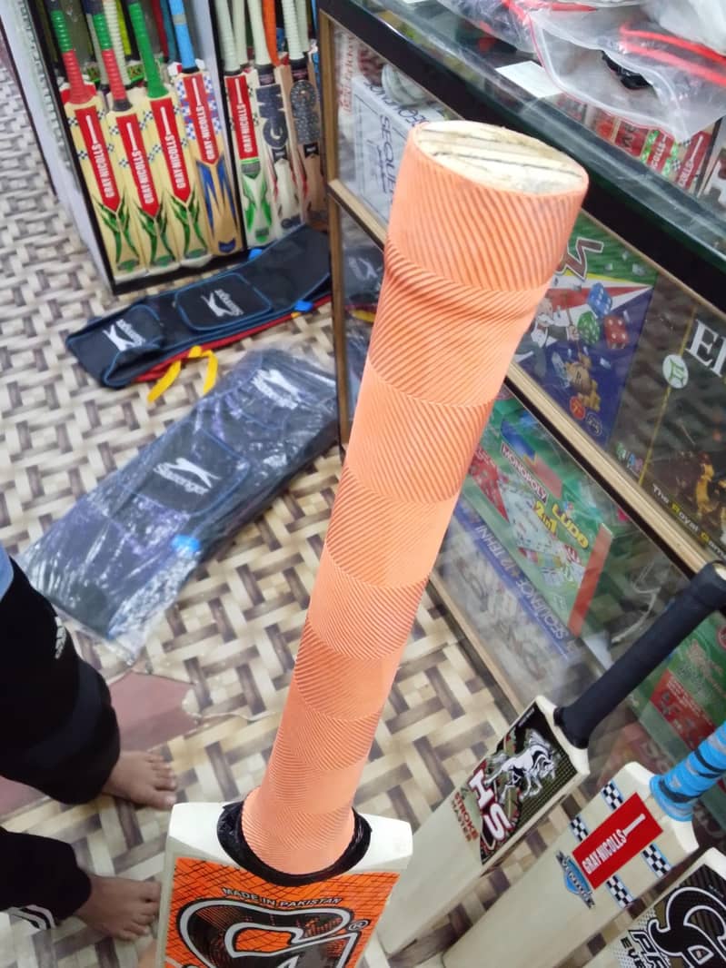 Cricket Hard Bat 4