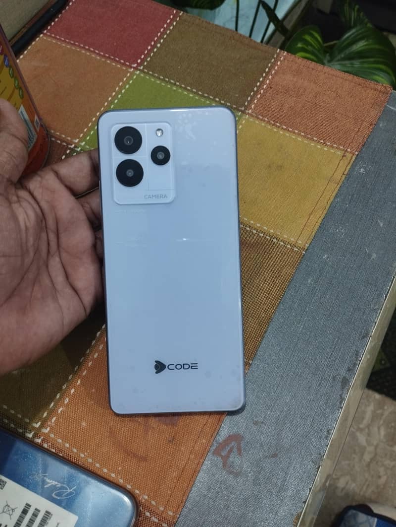 Dcode Bold 3 1