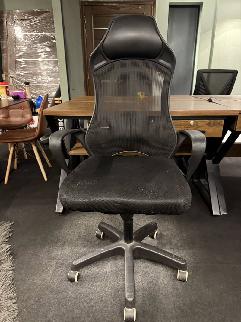 Good condition office/computer chairs | 7/10 condition 2