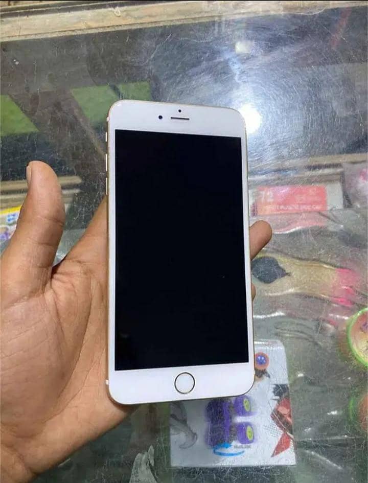 Apple iPhone 6S 1