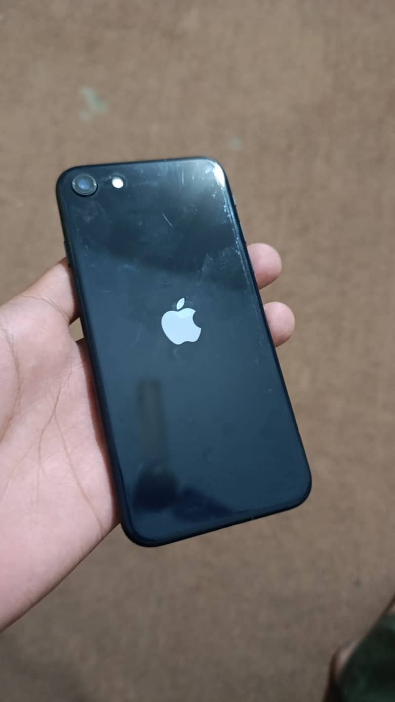 Apple iPhone SE 4