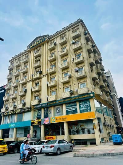 TOP CITY MENT MORE STUDIO APPARMENT FOR SALE