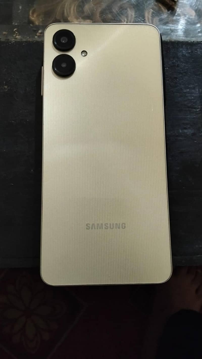 Samsung Mobile A06 0