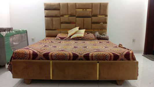 KING SIZE BED FOR SALE