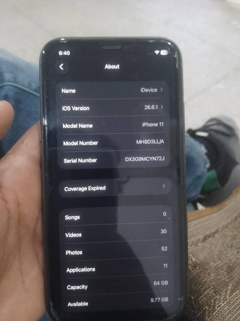 Apple iPhone 11 3