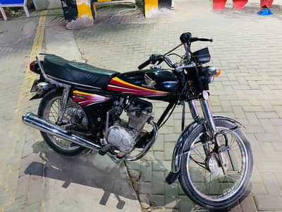 Honda 125 model 2005 for sale  only call