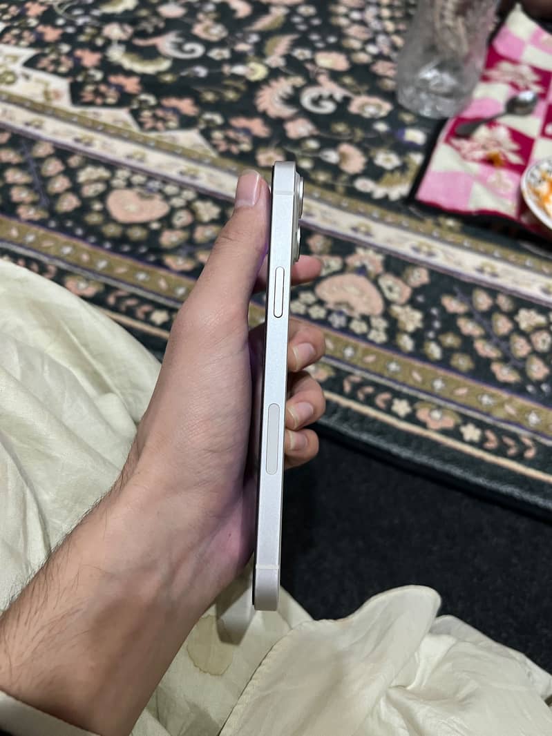 Apple iPhone 14 plus 4