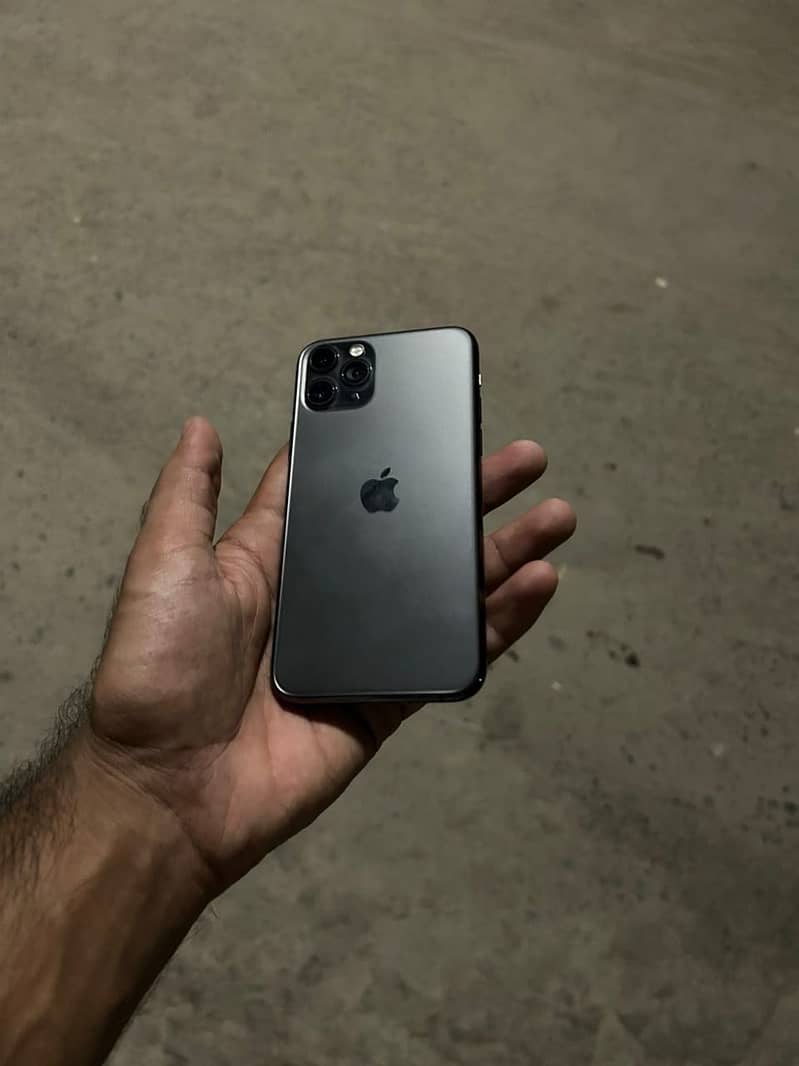 Apple iPhone 11 Pro 5
