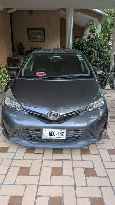 Toyota Vitz 2014