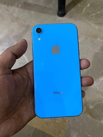 Apple iPhone XR