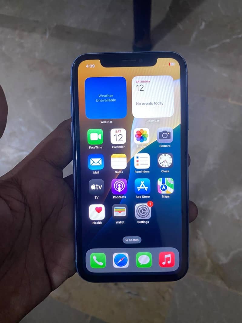Apple iPhone XR 3