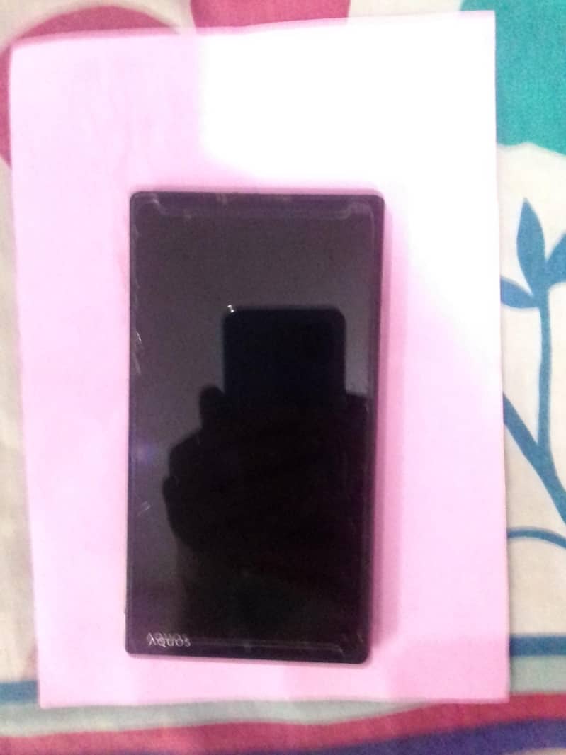 Sharp Aquos Crystal 2