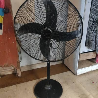 Fan for sale in 6500