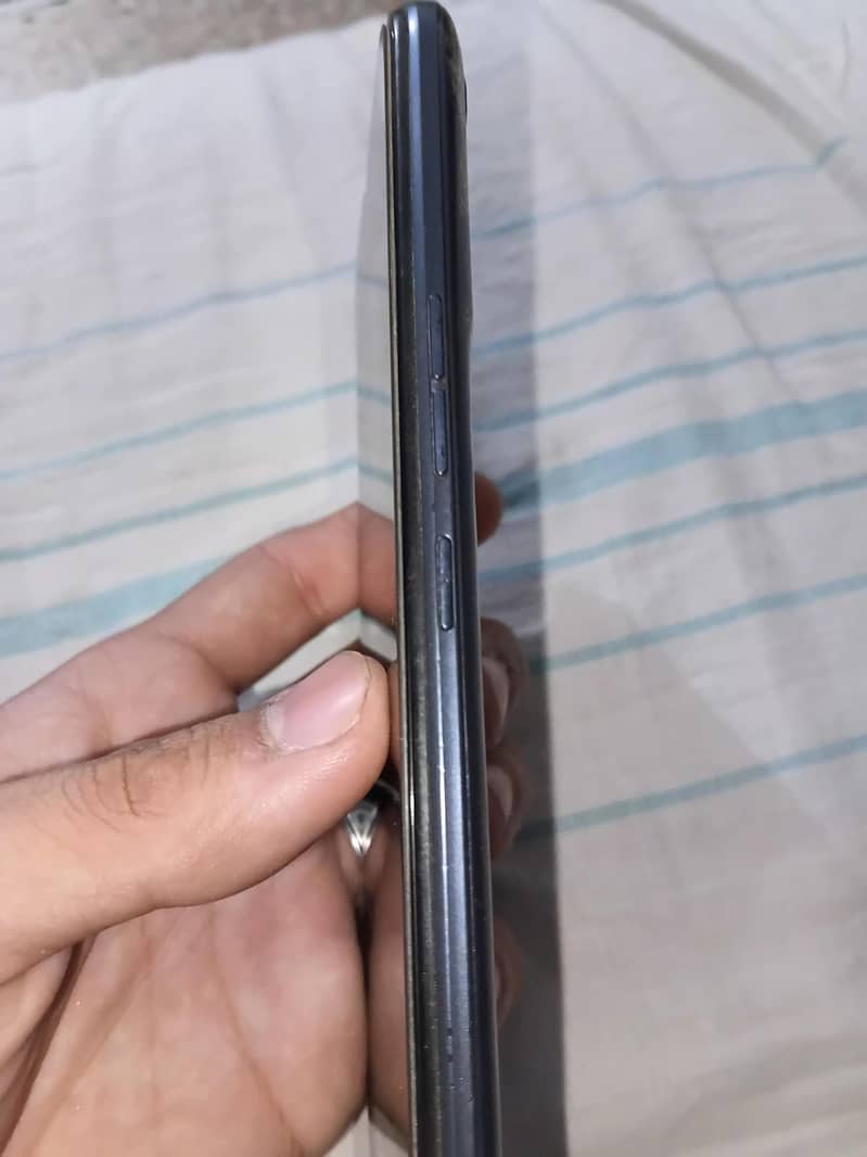 Tecno Spark 8C 1